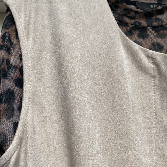 Riani feels faux suede never worn tunic! - Picture 3 of 7